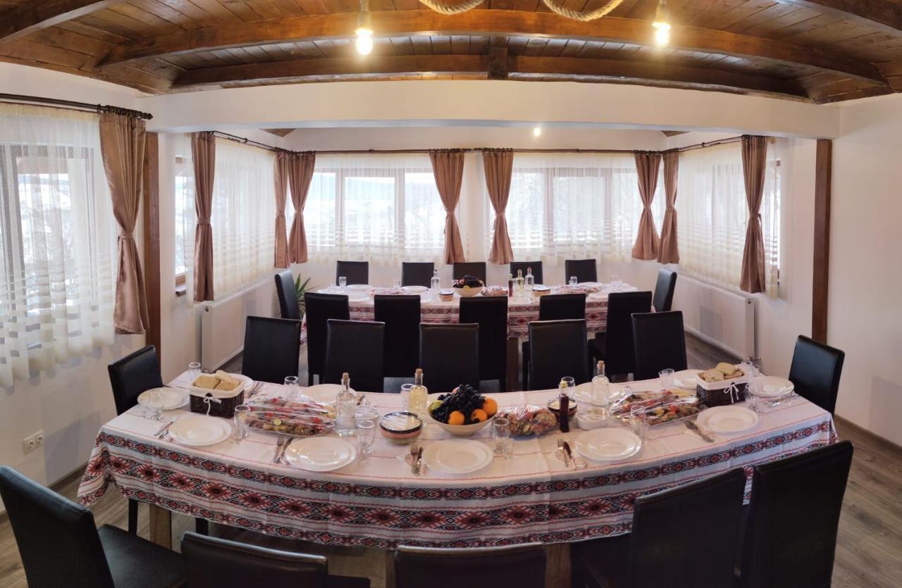 Vatra Strabunilor Villa Moigrad Bagian luar foto